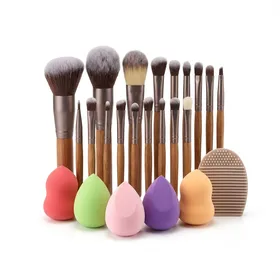 Syntus Makeup Brush Set, 16 Makeup Brushes & 4 Blender Sponges & 1 Cleaning Pad